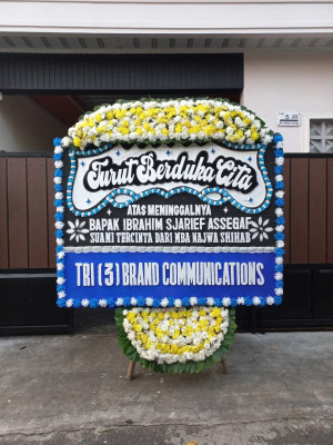 Papan Bunga Duka di Tanjung Aman